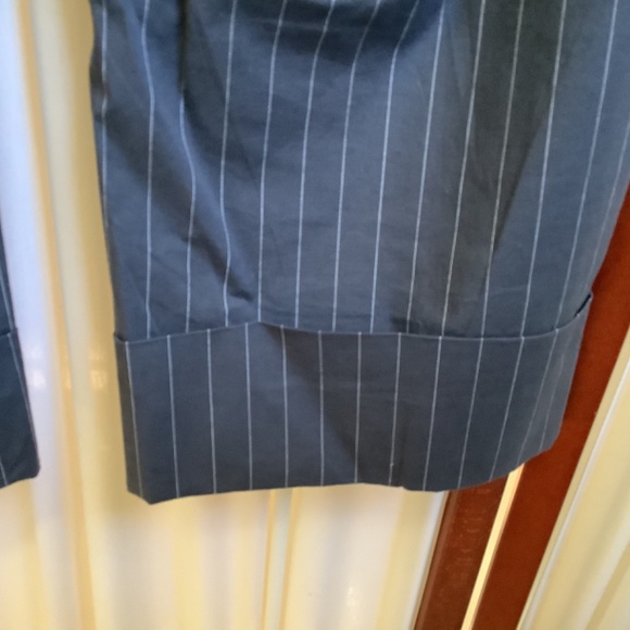 Cabi Nob Hill Pinstripe Crop Capri Pants Gray/White #852 Size 4 - Picture 7 of 7